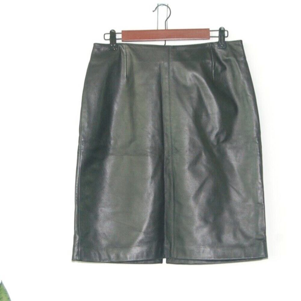 Lord & Taylor Retro Designer Chic Luxury Black Leather Mini Skirt